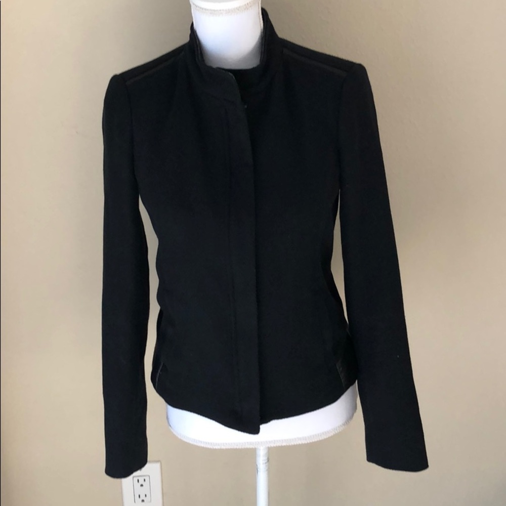 Vince jacket size XS